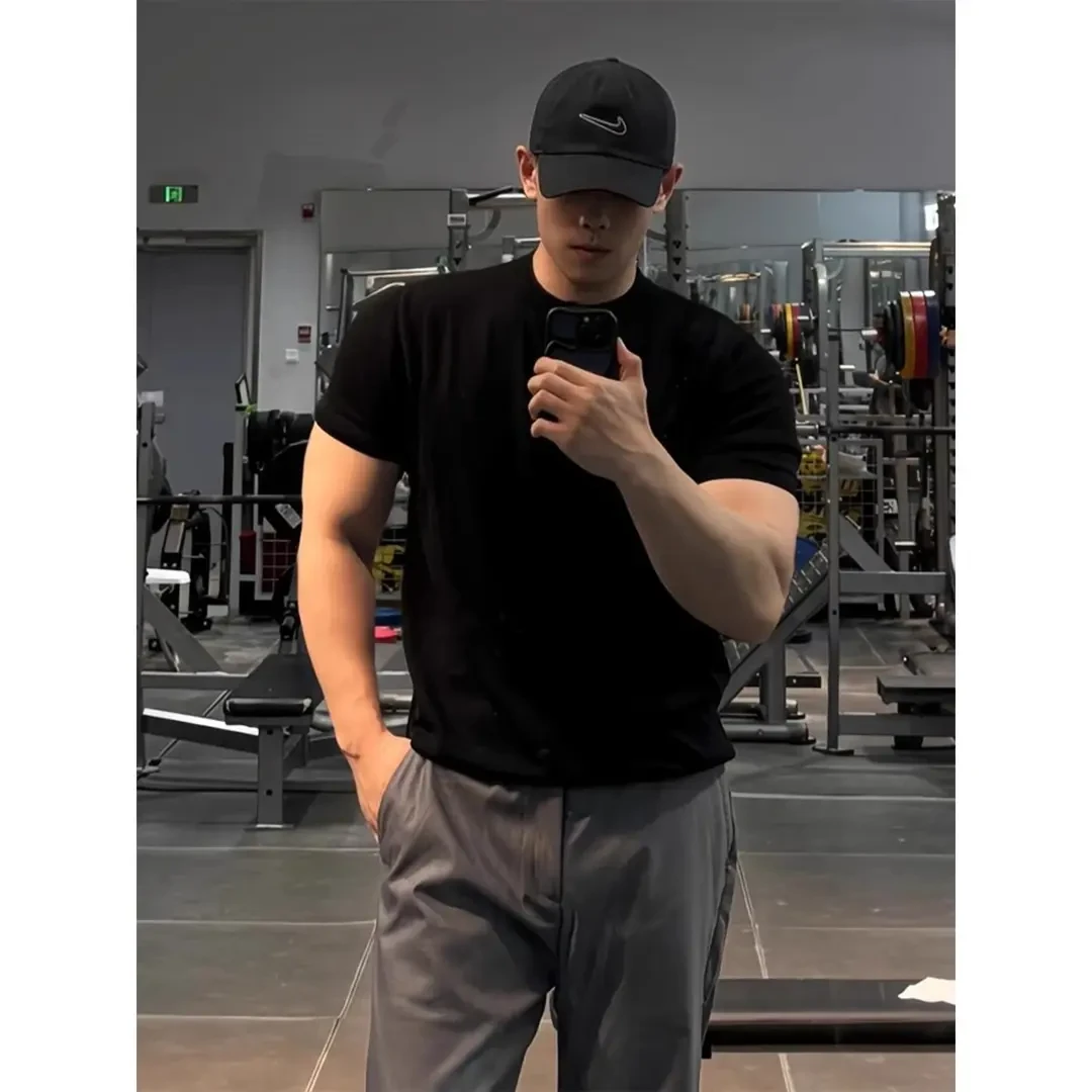 黑色索罗娜修身短袖男款夏季美式收袖口T恤上衣健身正肩三分袖t恤