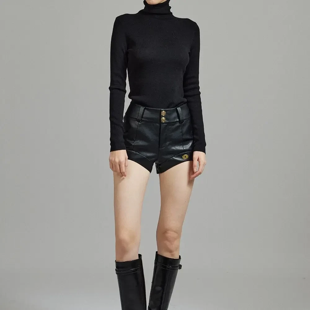 【LACERTA/莱瑟塔】2025冬季新品修身裤子弧形裤脚显腿长皮短裤