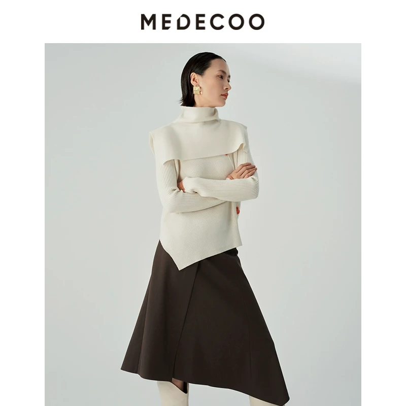 MEDECOO/墨蒂珂冬季新款 A字不对称摆开叉半身裙女MHD7