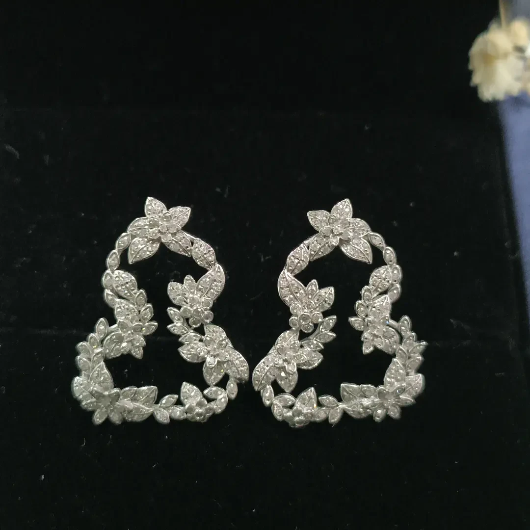 18k金繁花葫芦耳钉 满钻闪亮立体气质精致耳钉k白配金耳堵