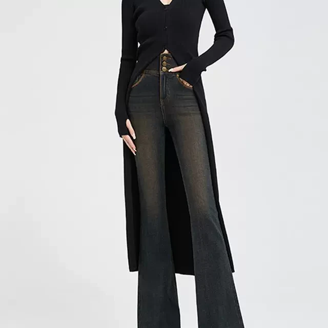 复古水泥灰弹力蜜桃臀微喇牛仔裤女加绒加厚提臀纽扣高腰微喇长裤