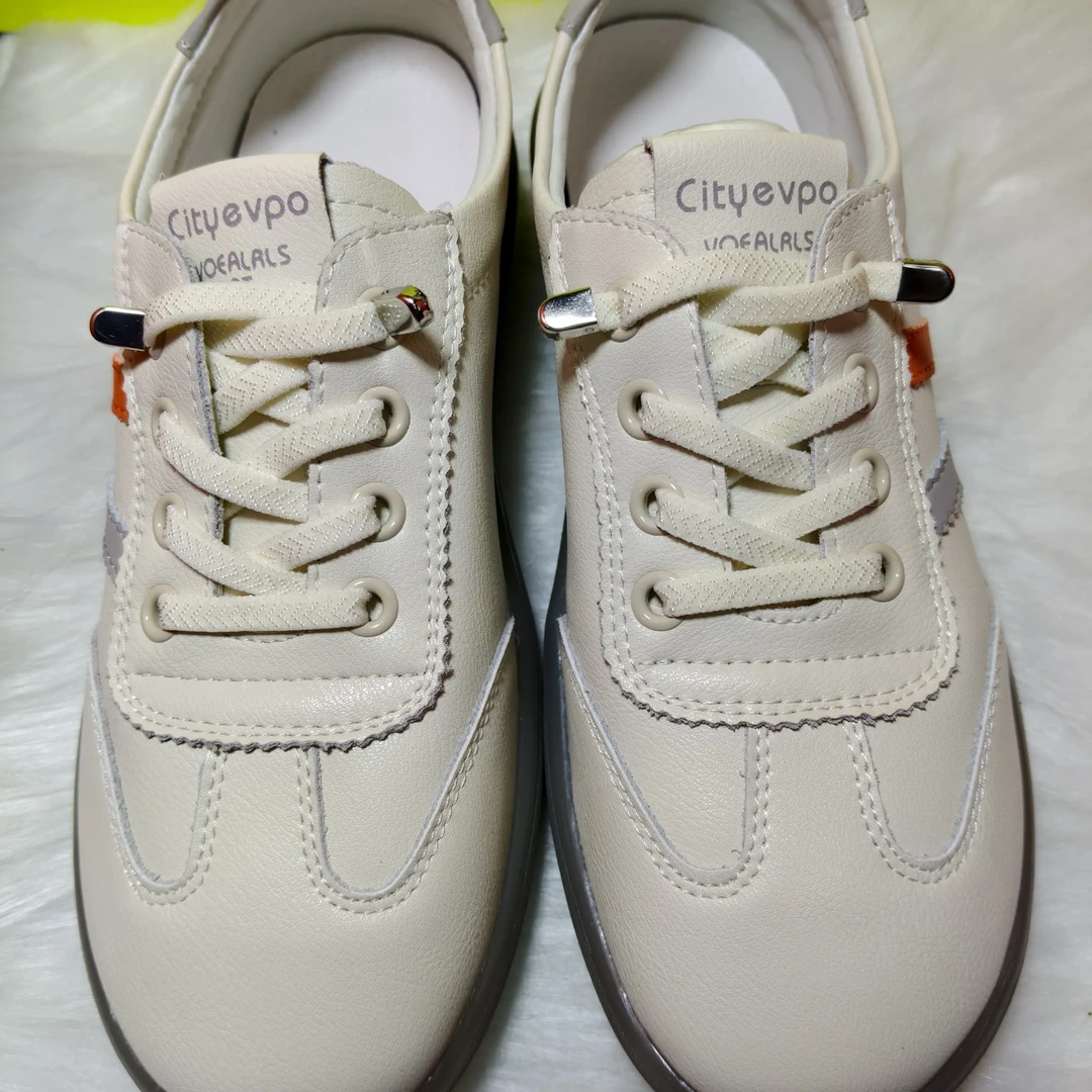 真皮女式百搭单鞋，透气防臭，防滑耐磨，质量保证