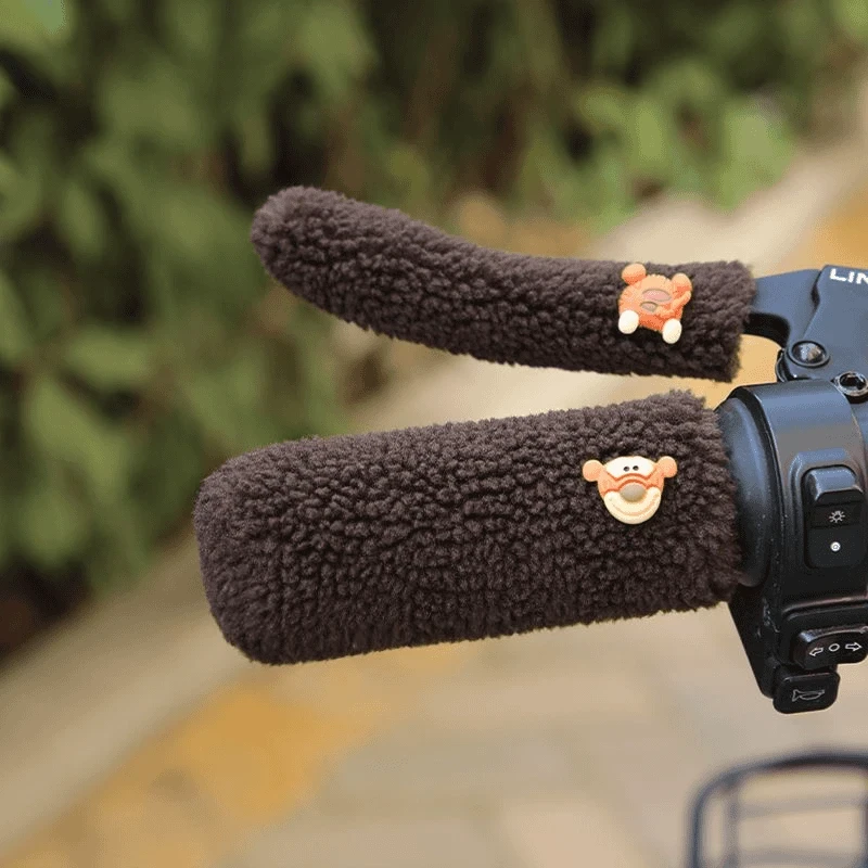 电动车把套摩托车手把套车把颗粒毛绒套电瓶车踏板护手防滑保暖冬