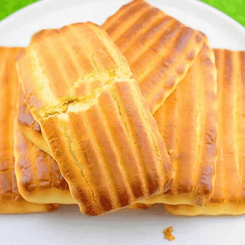 【小伊】东北老式饼干软大方光头大饼干650g*4袋怀旧传统糕点早餐