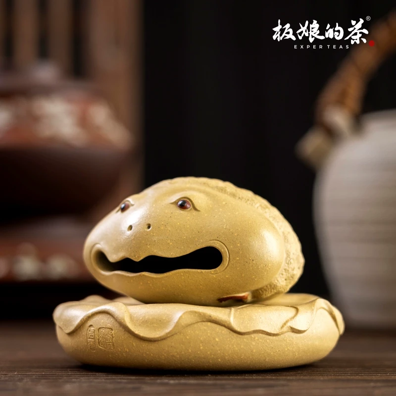 板娘的茶 宜兴全手工紫砂本山段泥开口金蟾茶宠