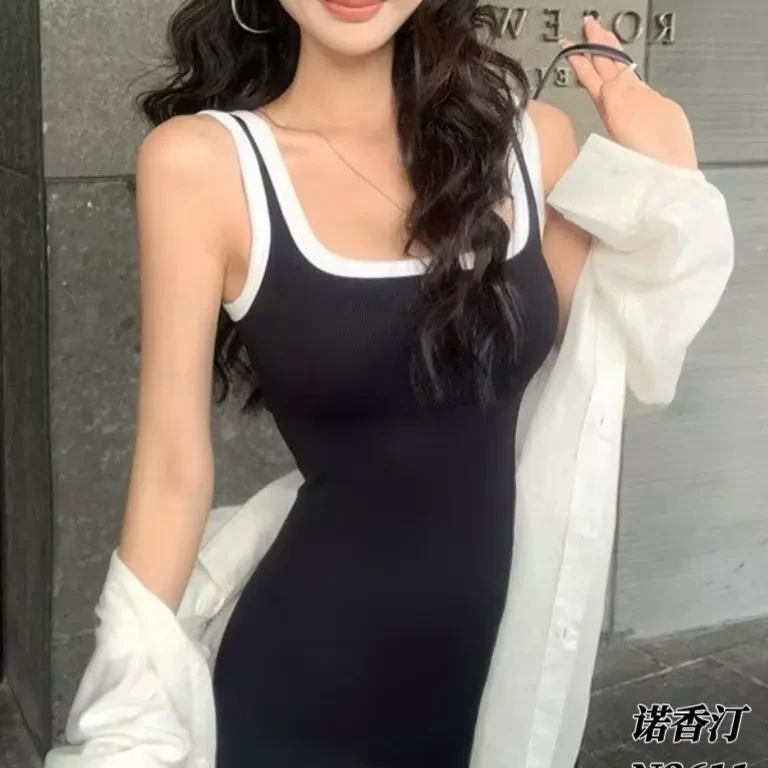 酷辣运动风连体平角泳衣遮肚显瘦适合度假温泉