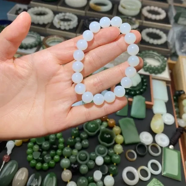 和田玉且末白卡10圆珠手串