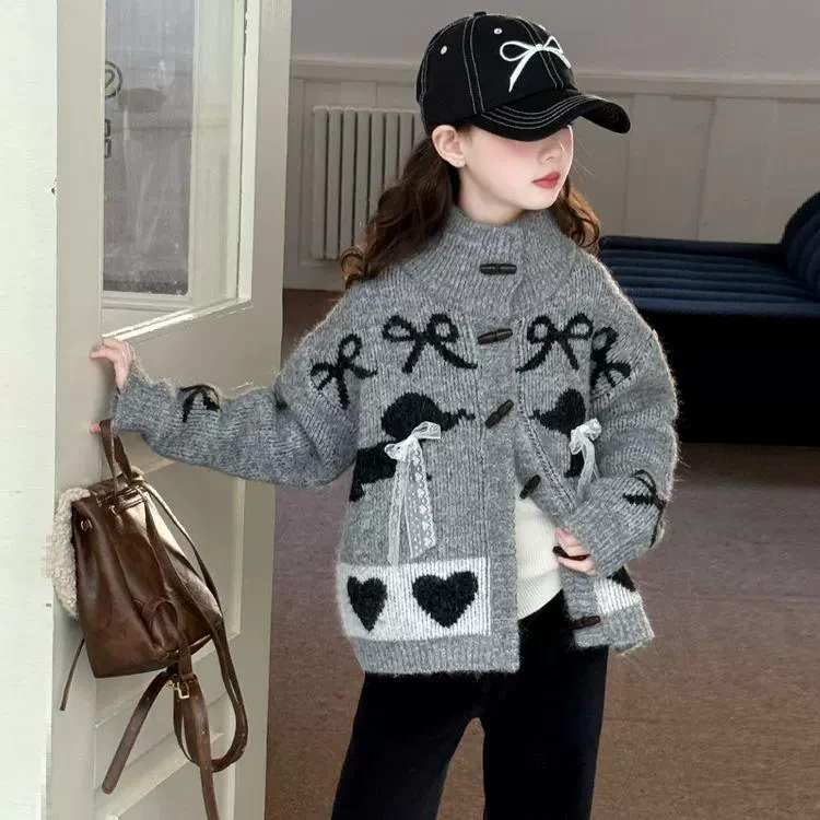 女童毛衣2024新款秋冬装儿童洋气加厚撞色提花牛角扣开衫毛衣外套