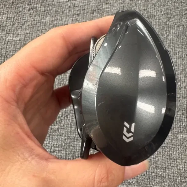 20款阿尔法右手8.6速比，有使用划痕，国行裸轮