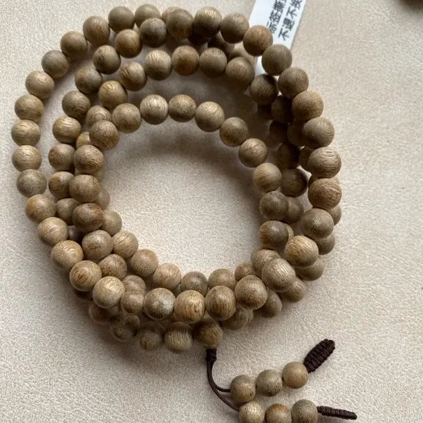 沉香沉香马泥涝8mm多圈圆珠手串多样性发一