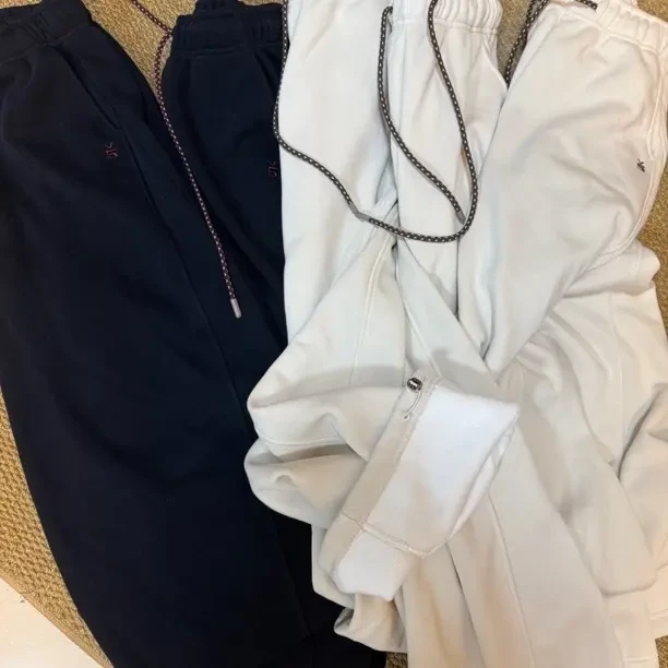欧货正品刺绣标卫裤