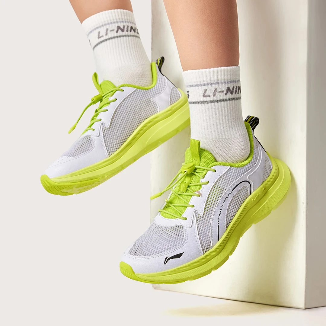 李宁童鞋男女大童跑鞋新品夏季透气减震回弹户外运动鞋YKFV062