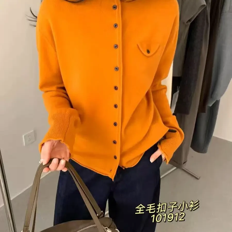 燕子家绵单排扣百搭显瘦针织开衫秋冬纯色上衣