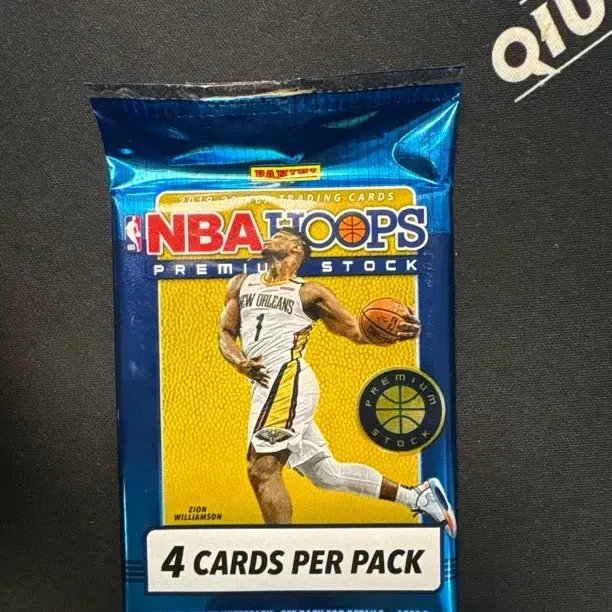 篮球大白盒肥包球星卡默认代拆