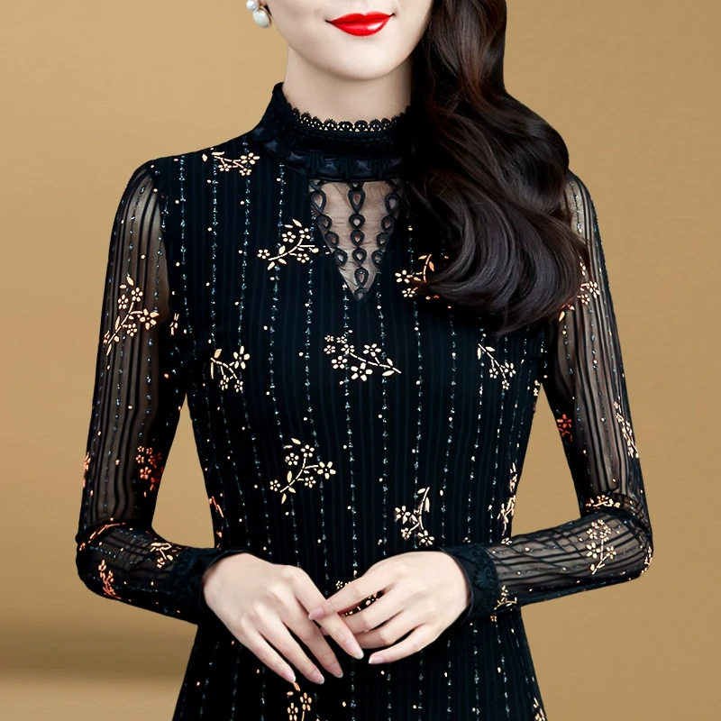 0352时尚洋气网纱打底衫