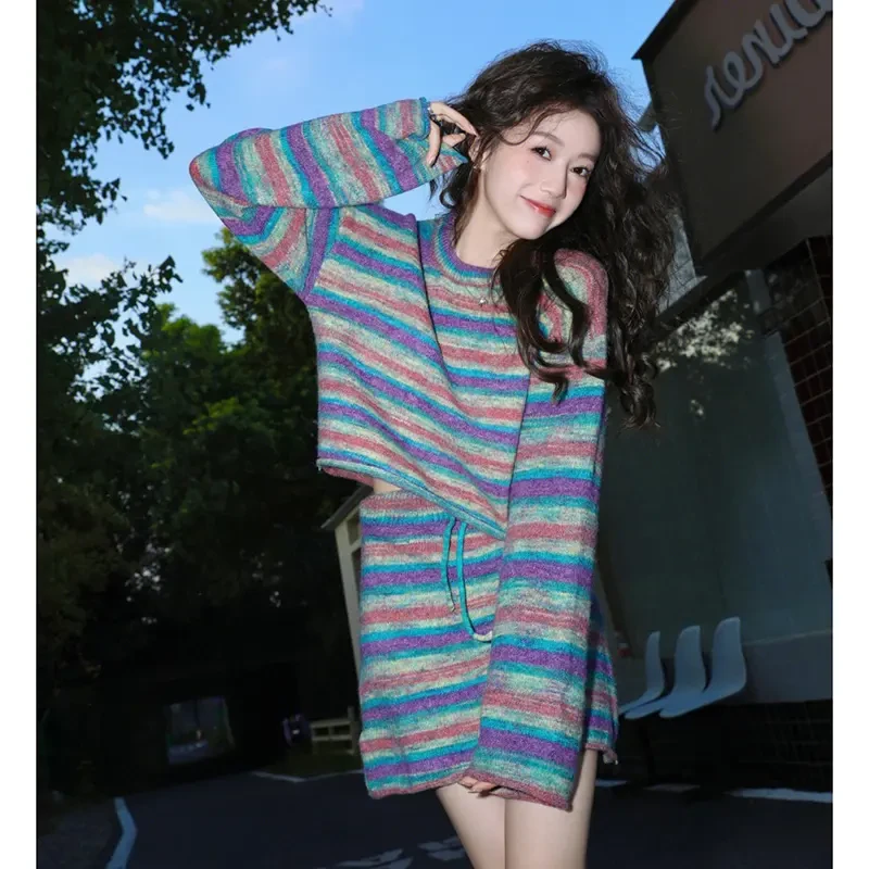 秋季搭配一整套新款时尚舒适条纹短款上衣小香风半身裙洋气衣服女
