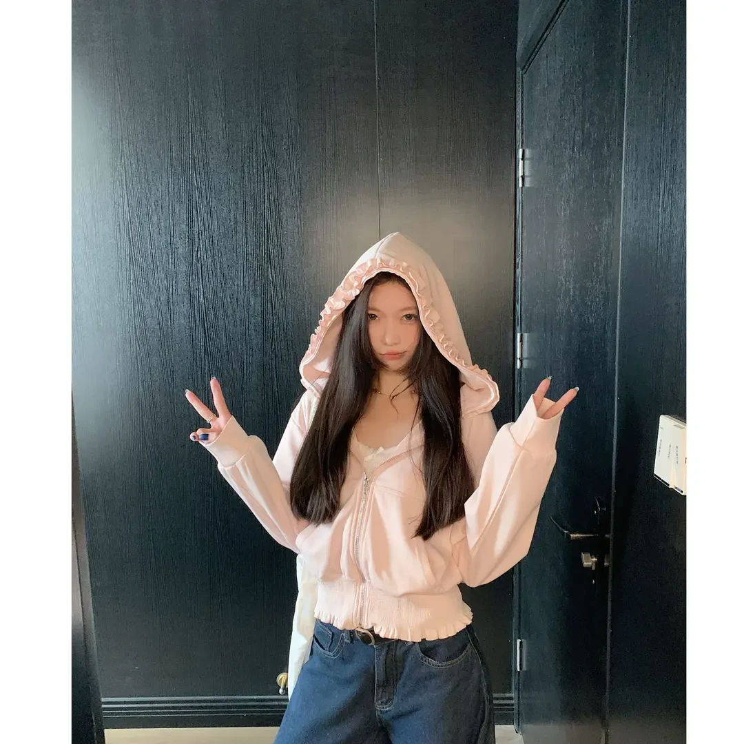 【专属】纯欲风粉色木耳边连帽收腰短款宽松卫衣外套女秋季百搭