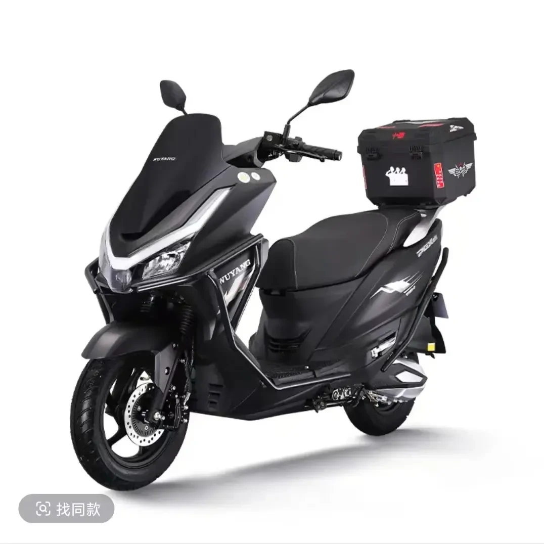 五羊PGX150CC踏板车