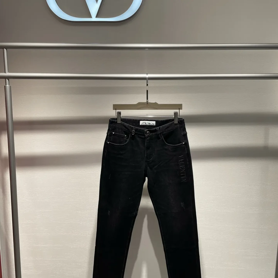 秋冬男士个性字母印花修身小脚加厚保暖牛仔裤