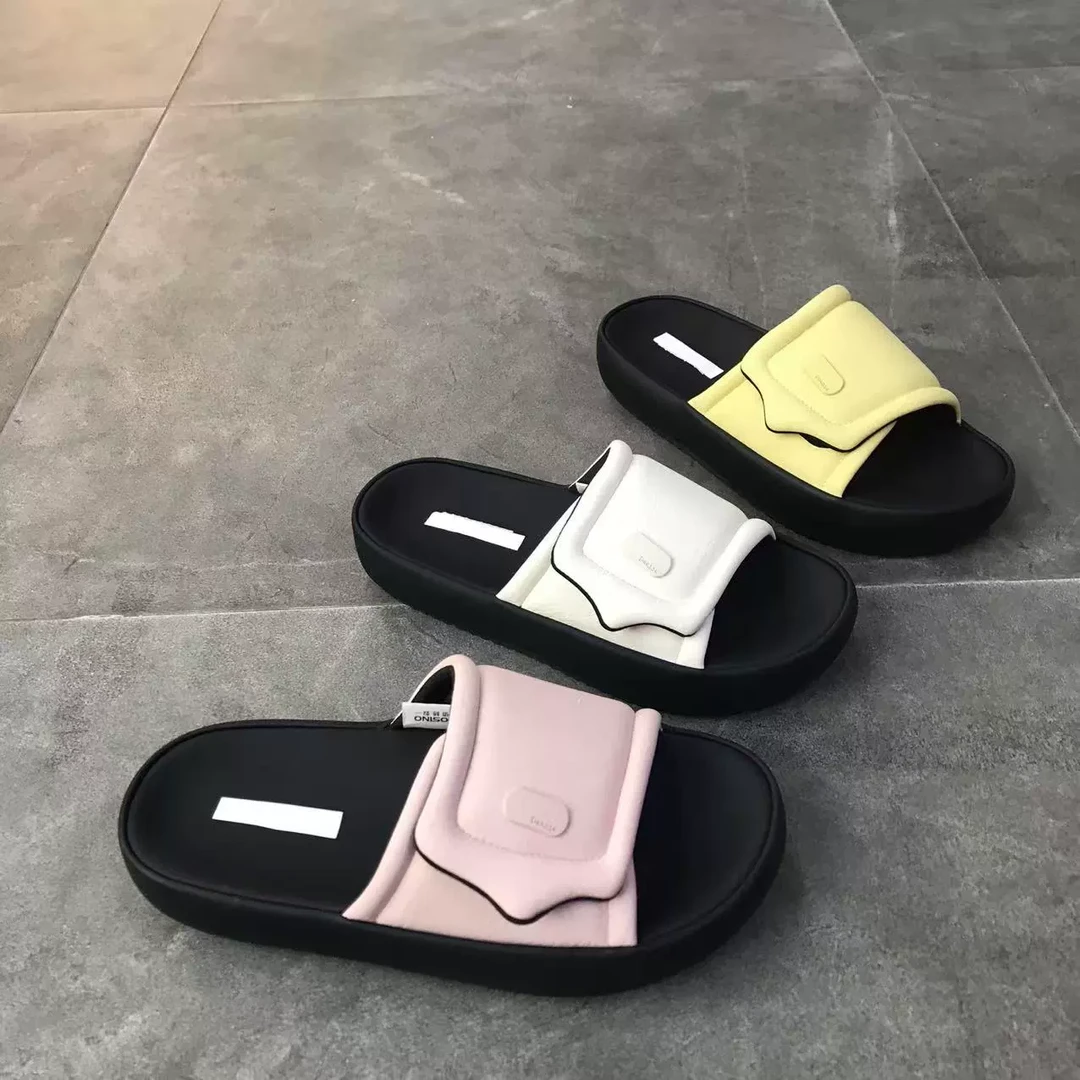 597525089夏季新款2025年真皮简约低跟百搭外穿舒适一字凉拖鞋女