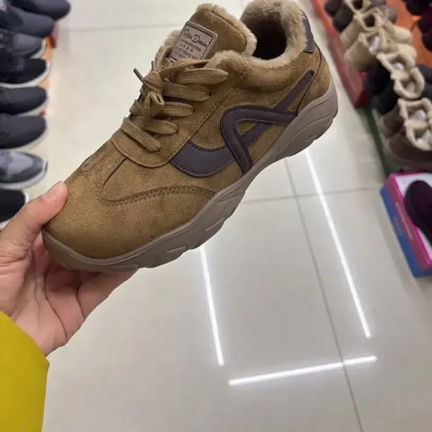 女士休闲棉鞋加绒加厚防滑耐磨时尚保暖系绳女棉