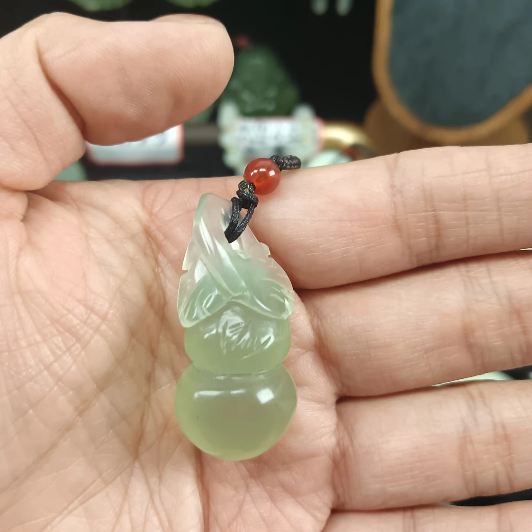 未镶嵌颈饰精美小葫芦颈饰