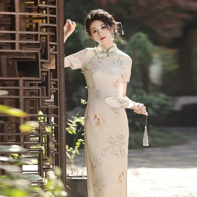 年轻款民国风旗袍2025新款女新中式气质高端日常可穿高级感连衣裙