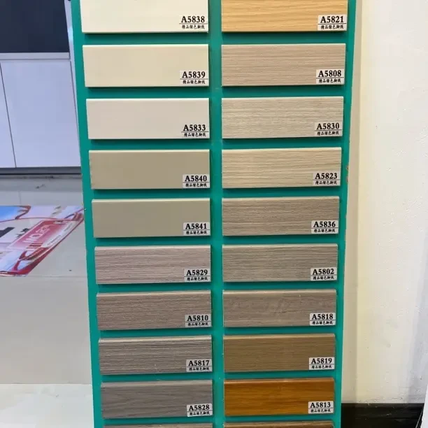 实木踢脚线高5.5公分7公分环保原木色灰色可选，需搭配地板选购