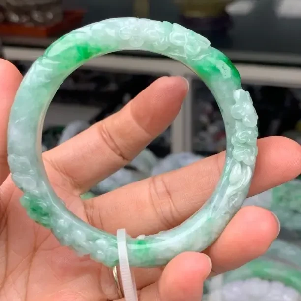 翡翠A货雕花  花开富贵 尺寸54-13-9