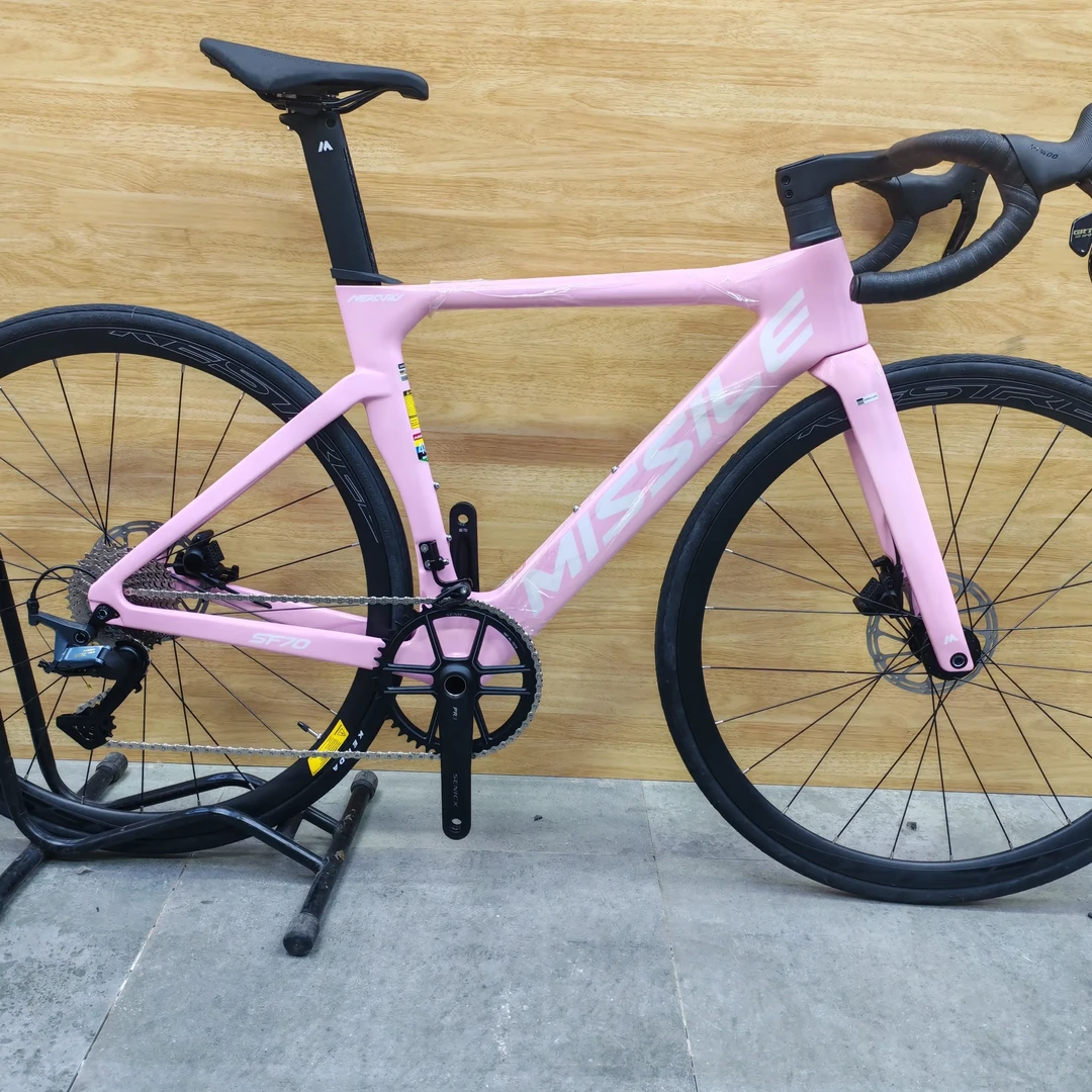 碳纤维公路车 单盘12速全内走线一体把46码油碟