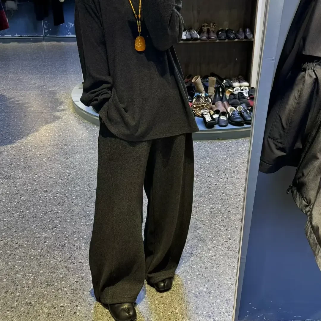 冬季小众设计简约慵懒宽松圆领长袖绒衫