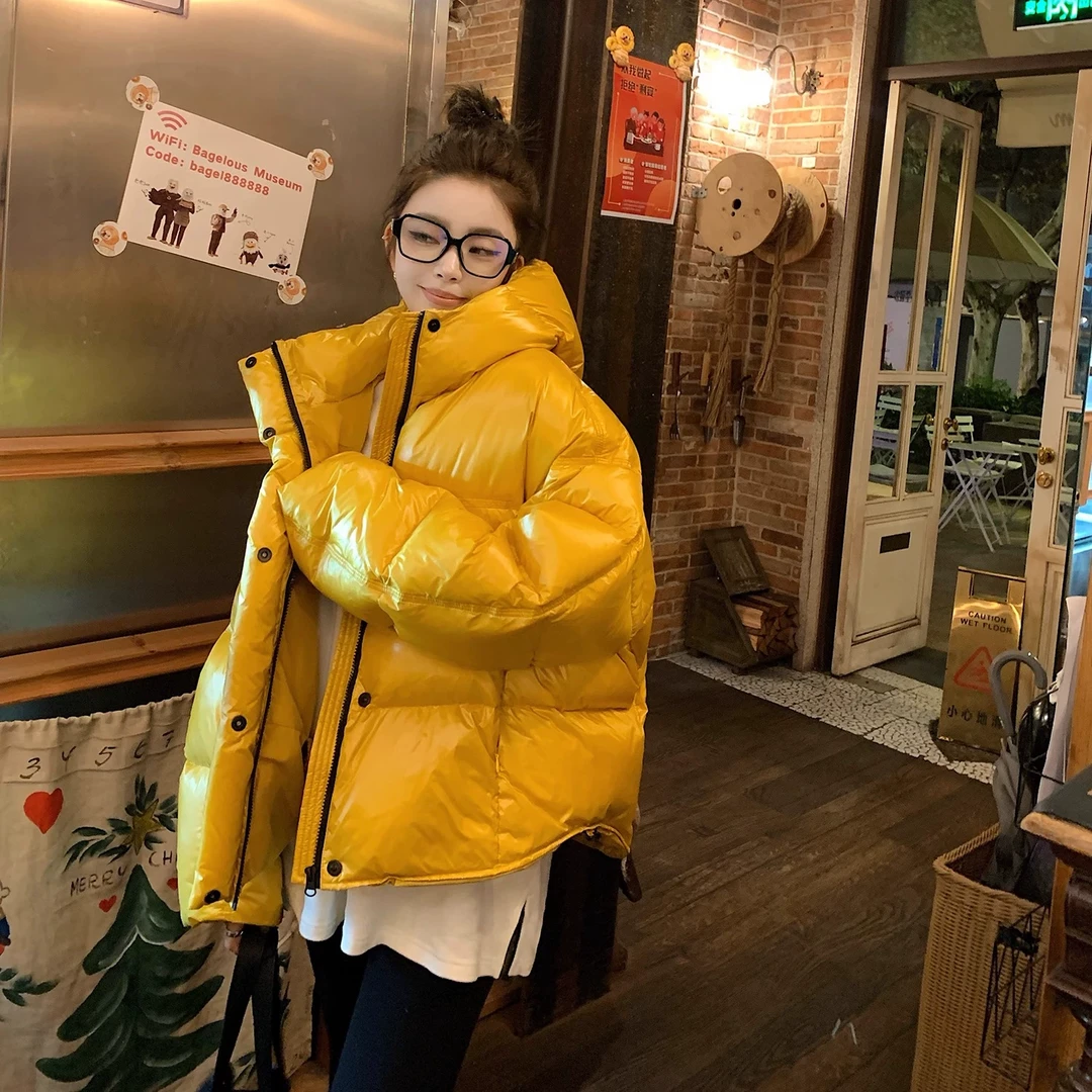 “Glossy街拍冲锋鹅”T0p级三星90白鹅绒 亮面时髦连帽冲锋羽绒服