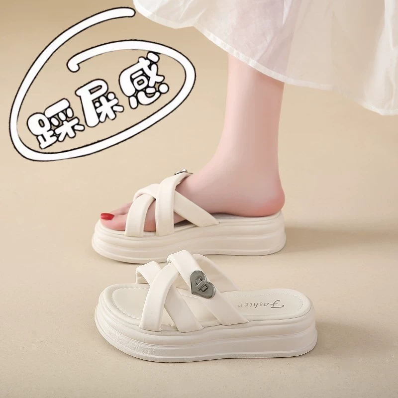 踩屎感凉拖鞋女夏外穿2024新款孕妇防滑一字拖小码34百搭绝美凉鞋