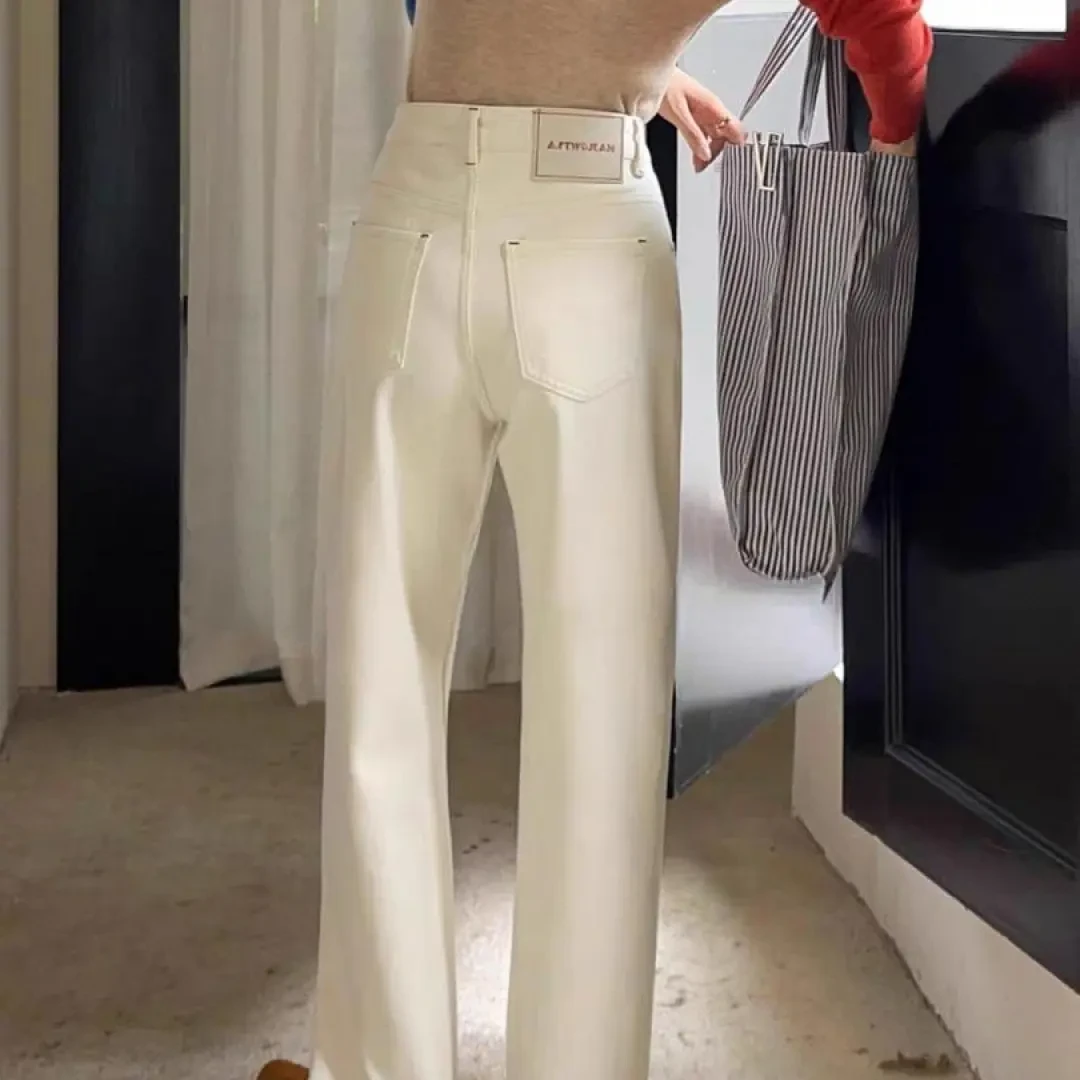 SU 【82918】愫心 白色超级显瘦的版型新款米白色四面弹窄版直筒裤~