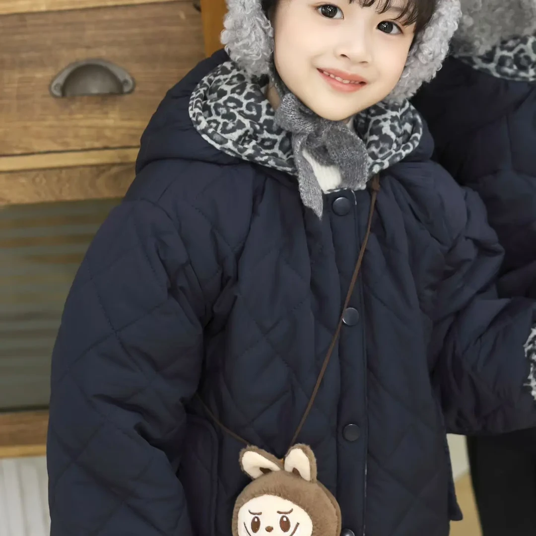 A类休闲风洋气棉服冬季女童翻领连帽纯色简约女童㚞系