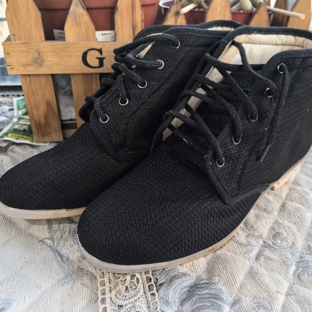 传统高帮加厚羊毛毡女士保暖棉鞋（处理库存没有外盒）