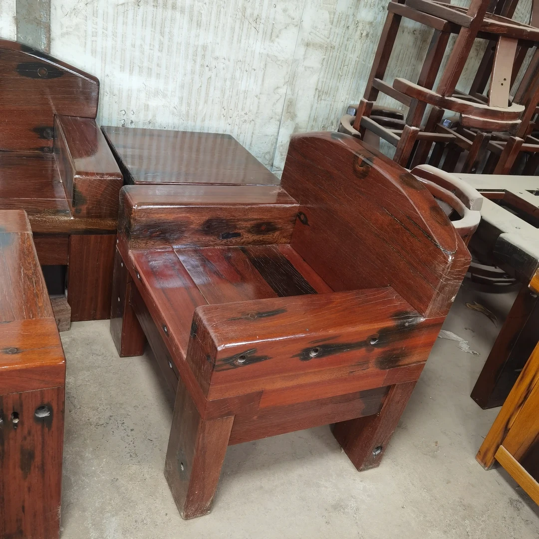 老船木铁梨木沙发共7件，三人位，二人位，一人位，花几2个，茶几，靠椅