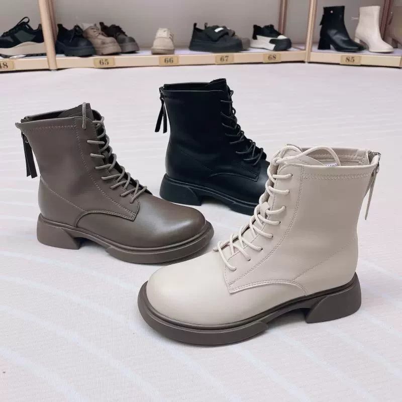 DMY马丁靴女秋冬季英伦风靴子女白色高级感小短靴6515-1A13