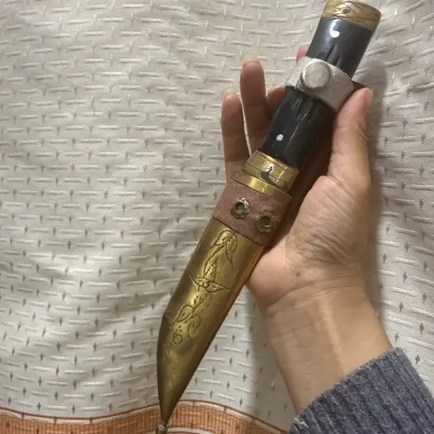 手工锻打夹钢水果刀实木柄配刀套户外锋利削皮刀居家随身小刀