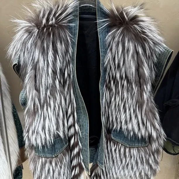 冬季时尚牛仔狐狸毛外套