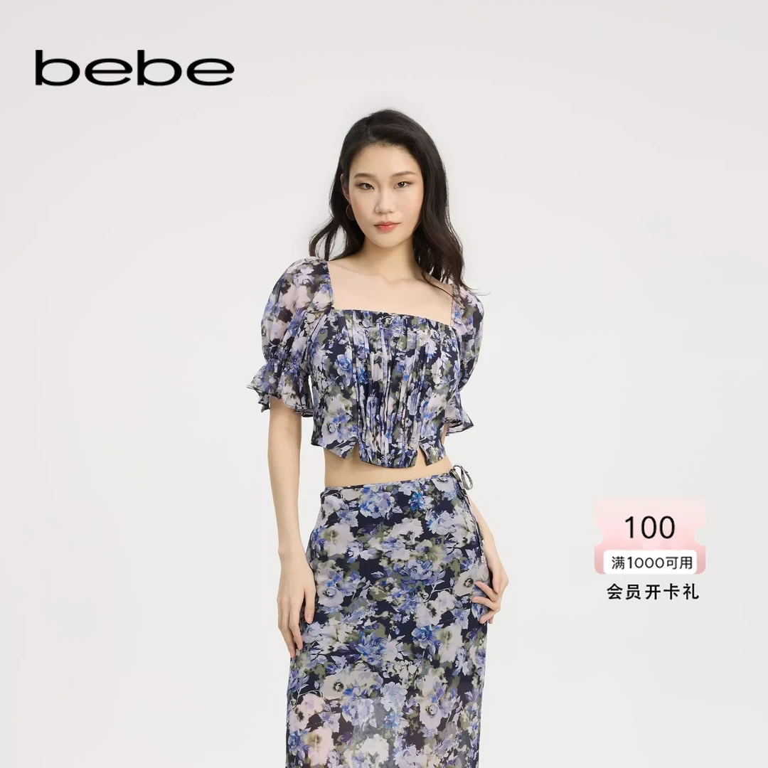 bebe2025夏季新款女士花卉开衩短款雪纺收腰梭织小衫280309