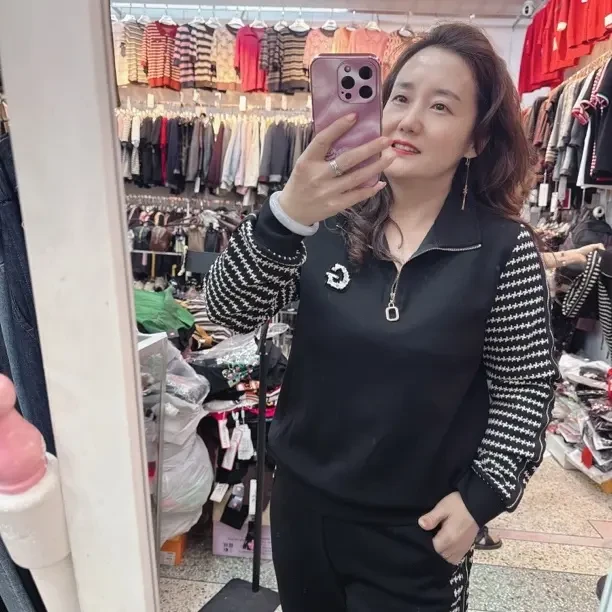 中老年妈妈春秋新款洋气运动服套装休闲卫衣上衣秋冬