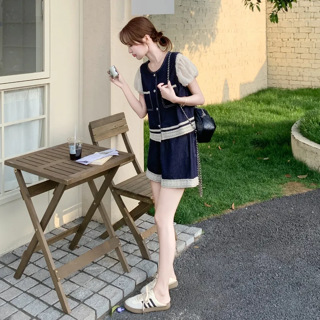 夏季ootd穿搭韩系减龄牛仔套装女蕾丝撞色短袖上衣阔腿短裤两件套