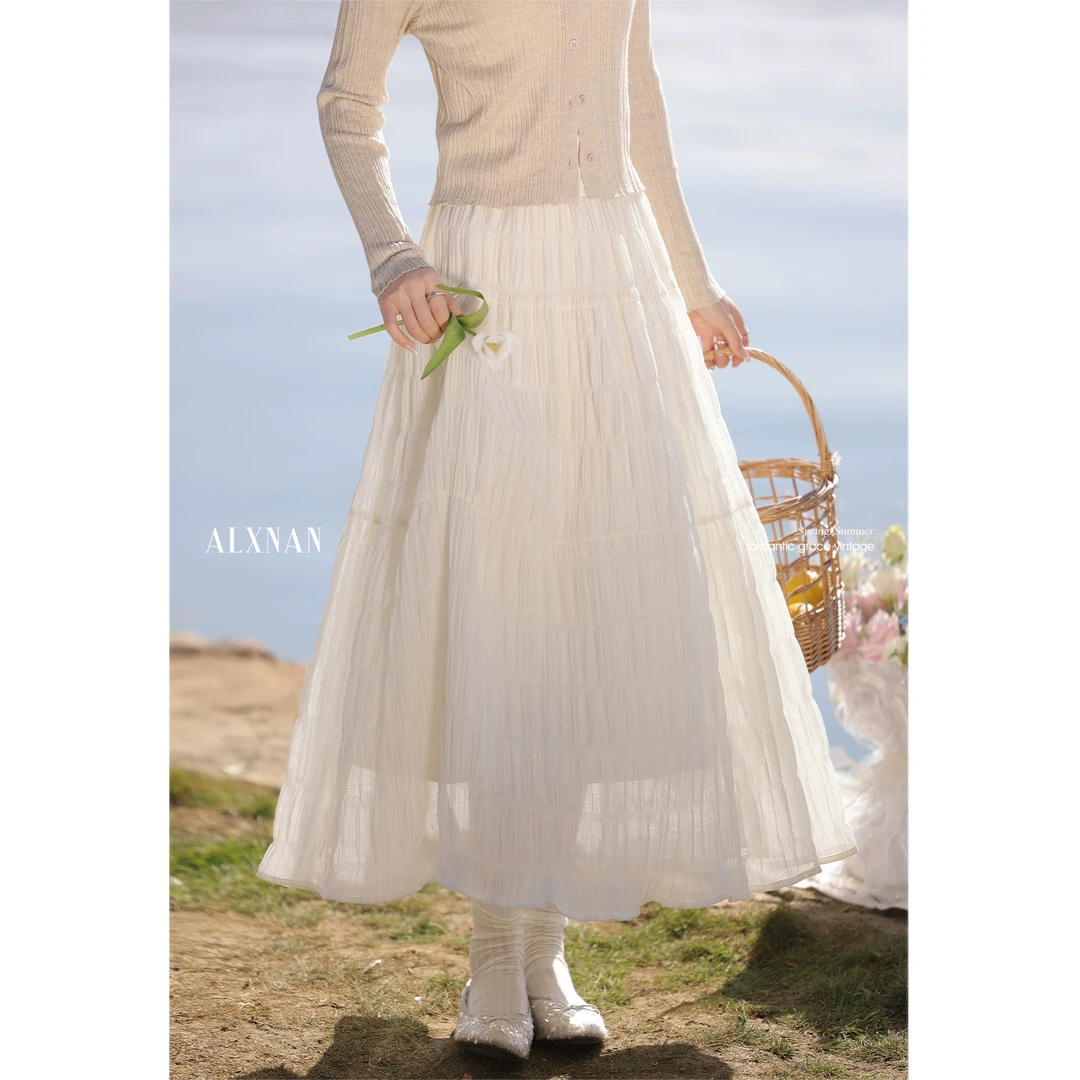 鹿向南「春日浪漫」法式气质半身裙2025春季新款女装显瘦裙子L52856