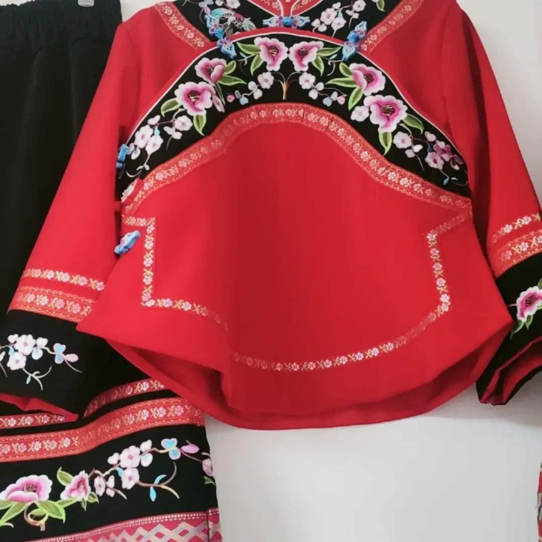 少数民族壮族布依族民族风重工刺绣套装日常服本命年婚服新娘套装