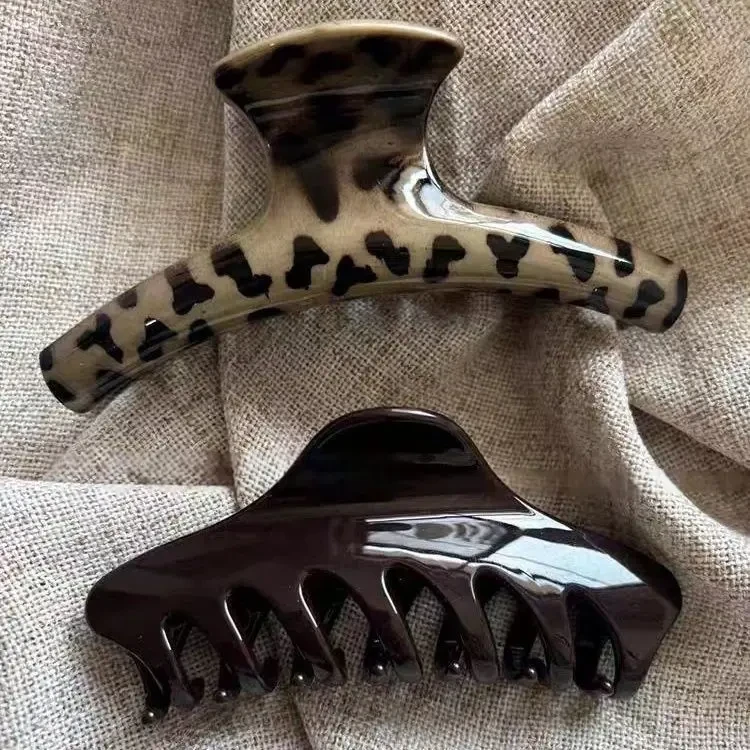 过目不忘~抓夹女高级感新款气质大号鲨鱼夹后脑勺发夹夏天头饰