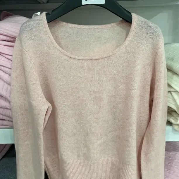 针织薄款常规女女装028