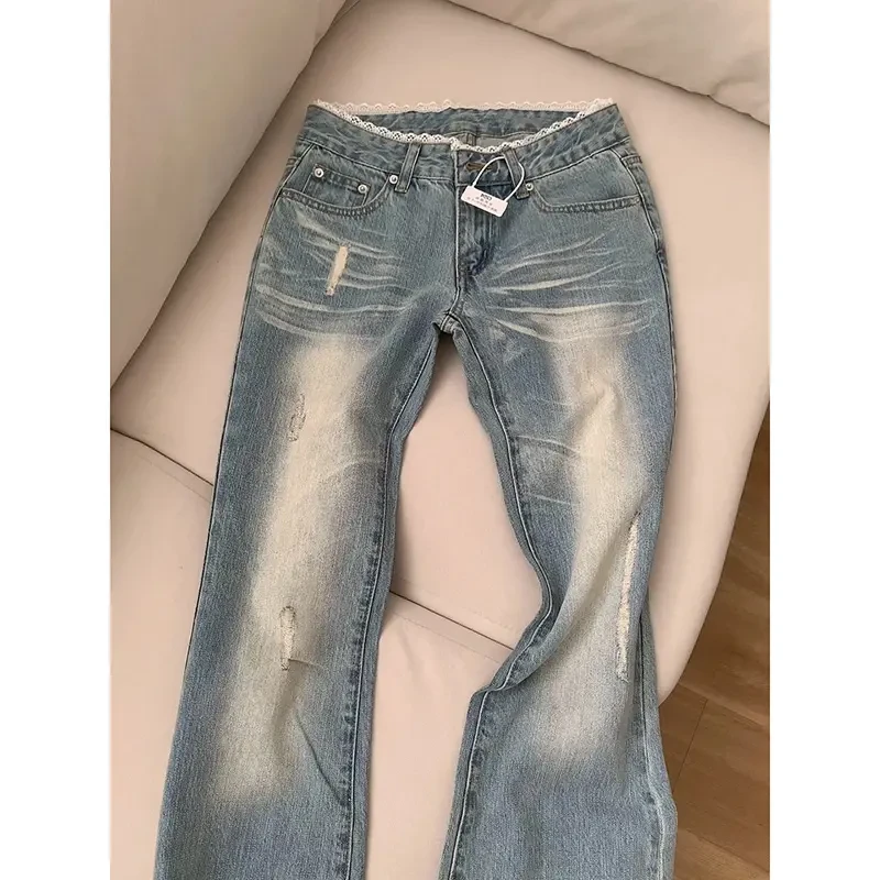浅色蕾丝拼接微喇叭牛仔裤女2025春季新款低腰辣妹显瘦拖地马蹄裤
