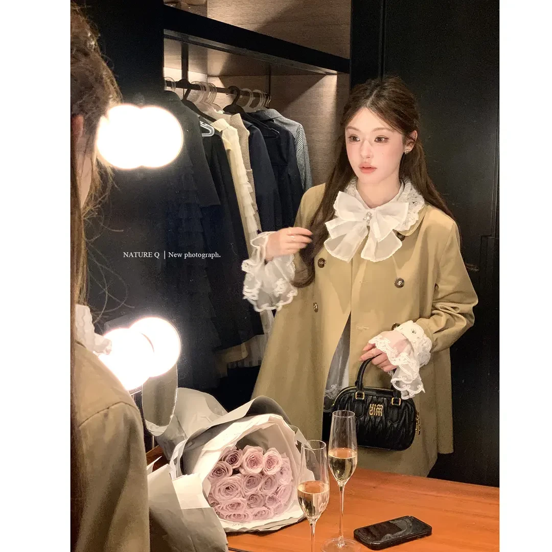 【早秋穿搭】高级感巨好看的小个子娃娃领蕾丝短款小香风衣外套夹克