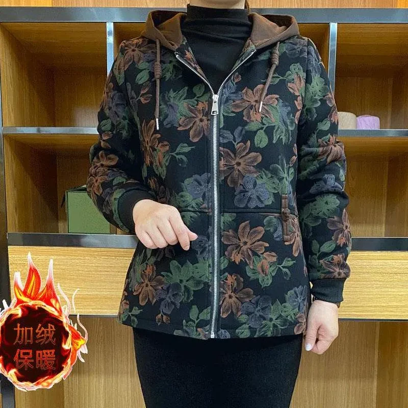 冬季新款时尚连帽加绒保暖外套女士加厚宽松上衣中老年大码妈妈装